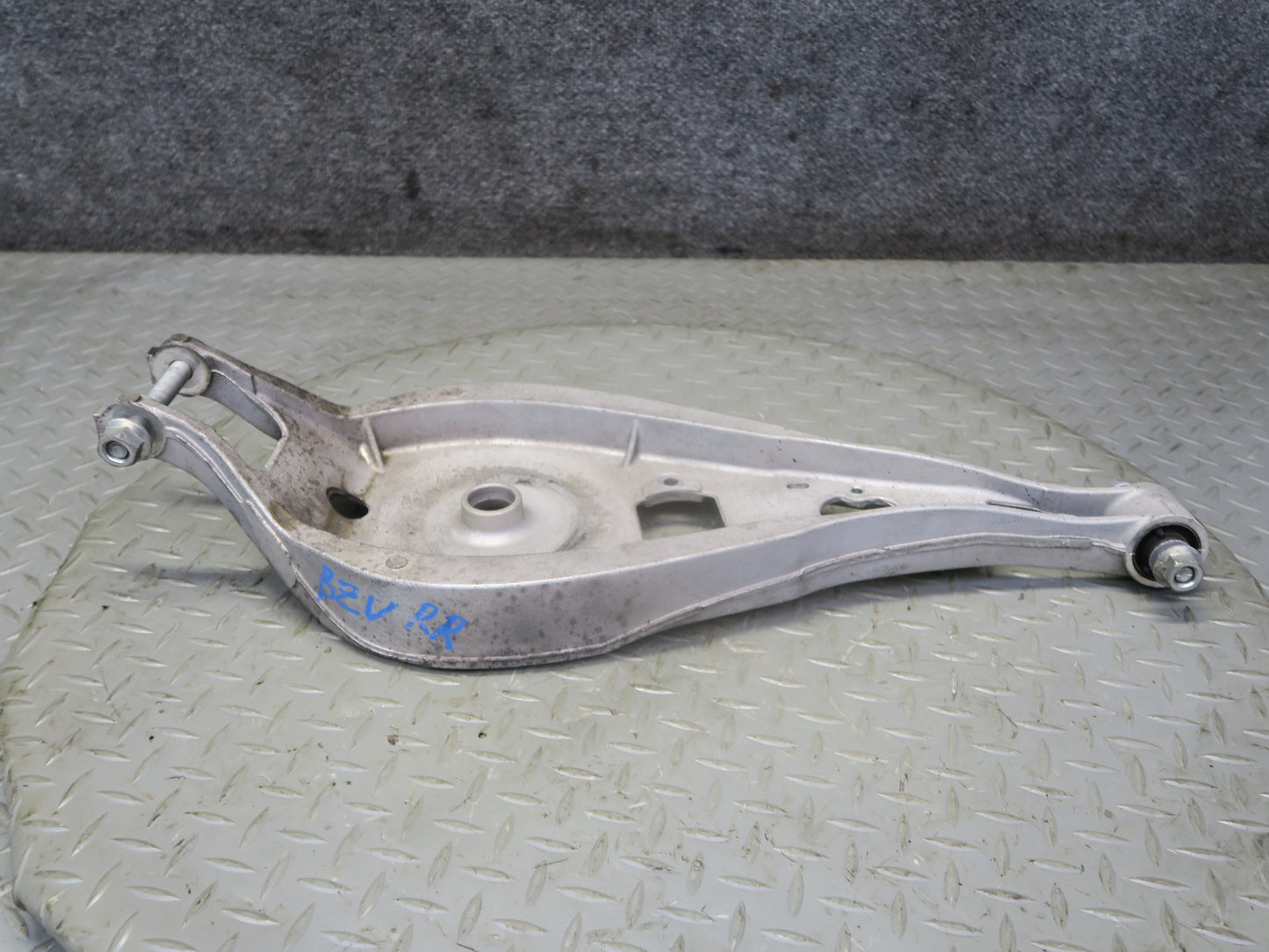 03-08 BMW E85 Z4 RWD Rear Right Suspension Upper Control Arm 66K 1094890 OEM