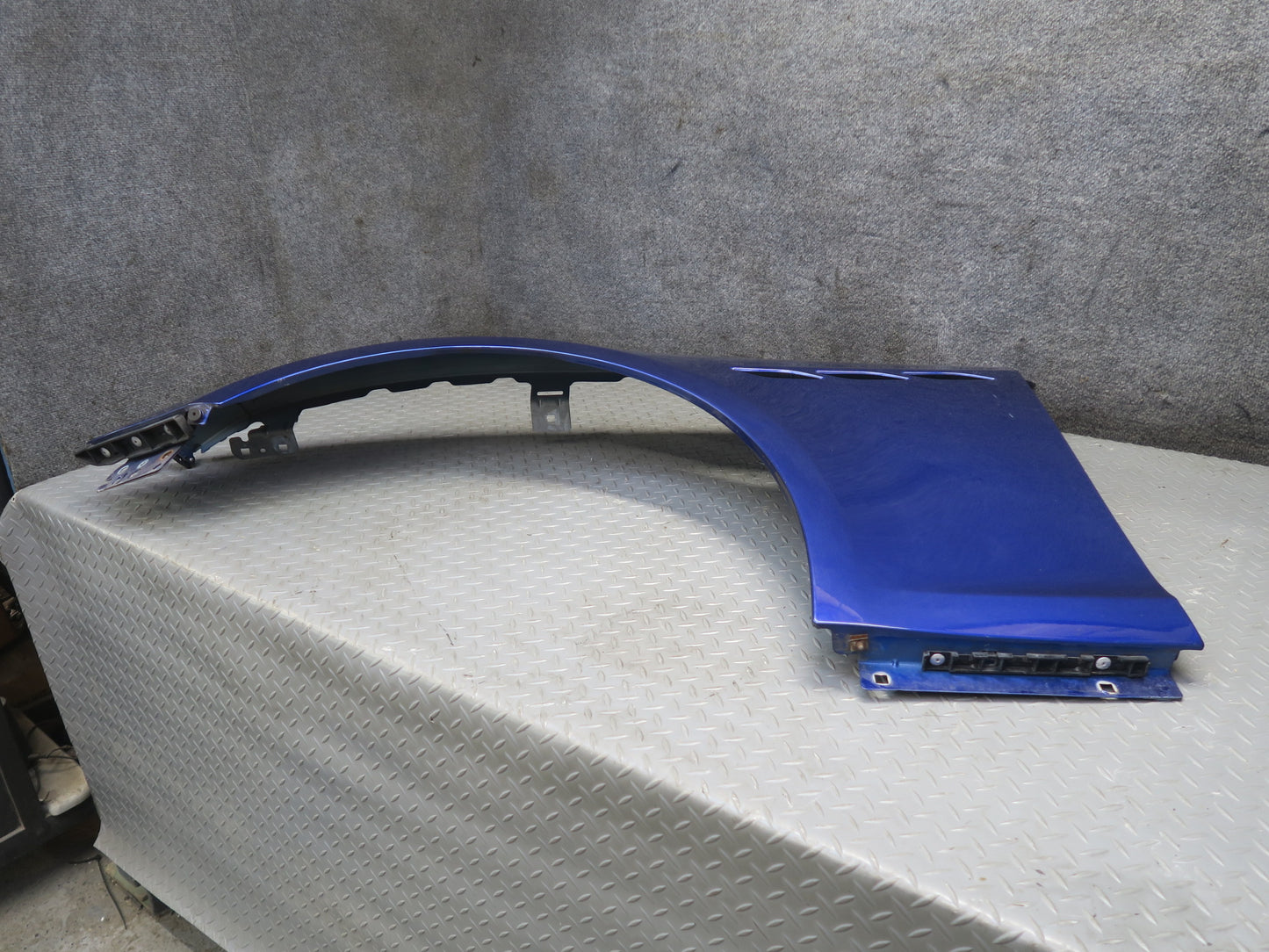 2014-2020 Maserati Ghibli M157 Front Left Driver Side Fender Shell Cover Panel