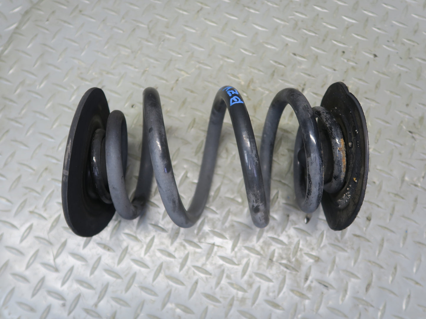 03-08 BMW E85 Z4 Set of 2 Rear Left & Right Suspension Coil Spring 66K Miles OEM
