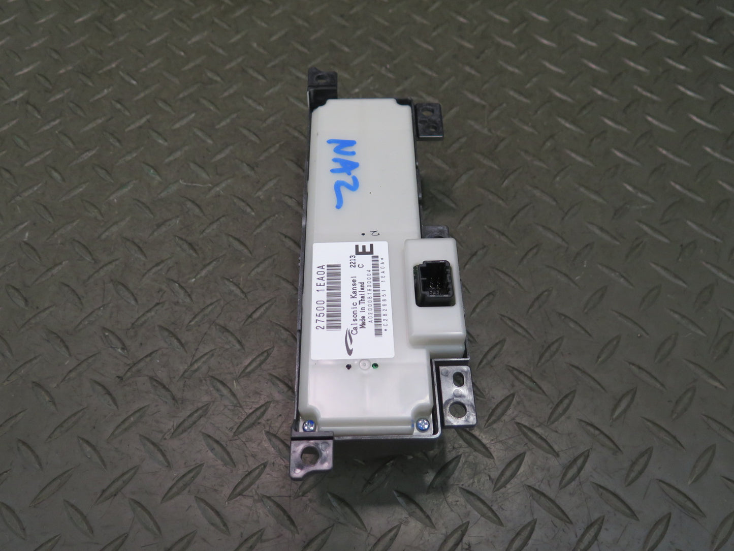 09-20 Nissan Z34 370Z A/C Climate Control Switch Panel Assembly 27500-1EA0A OEM