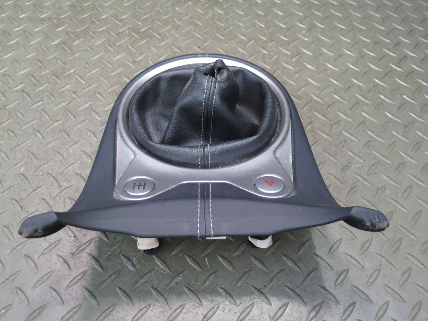 09-20 Nissan Z34 370Z M/T Center Console Shifter Trim Cover Boot Switch Set OEM