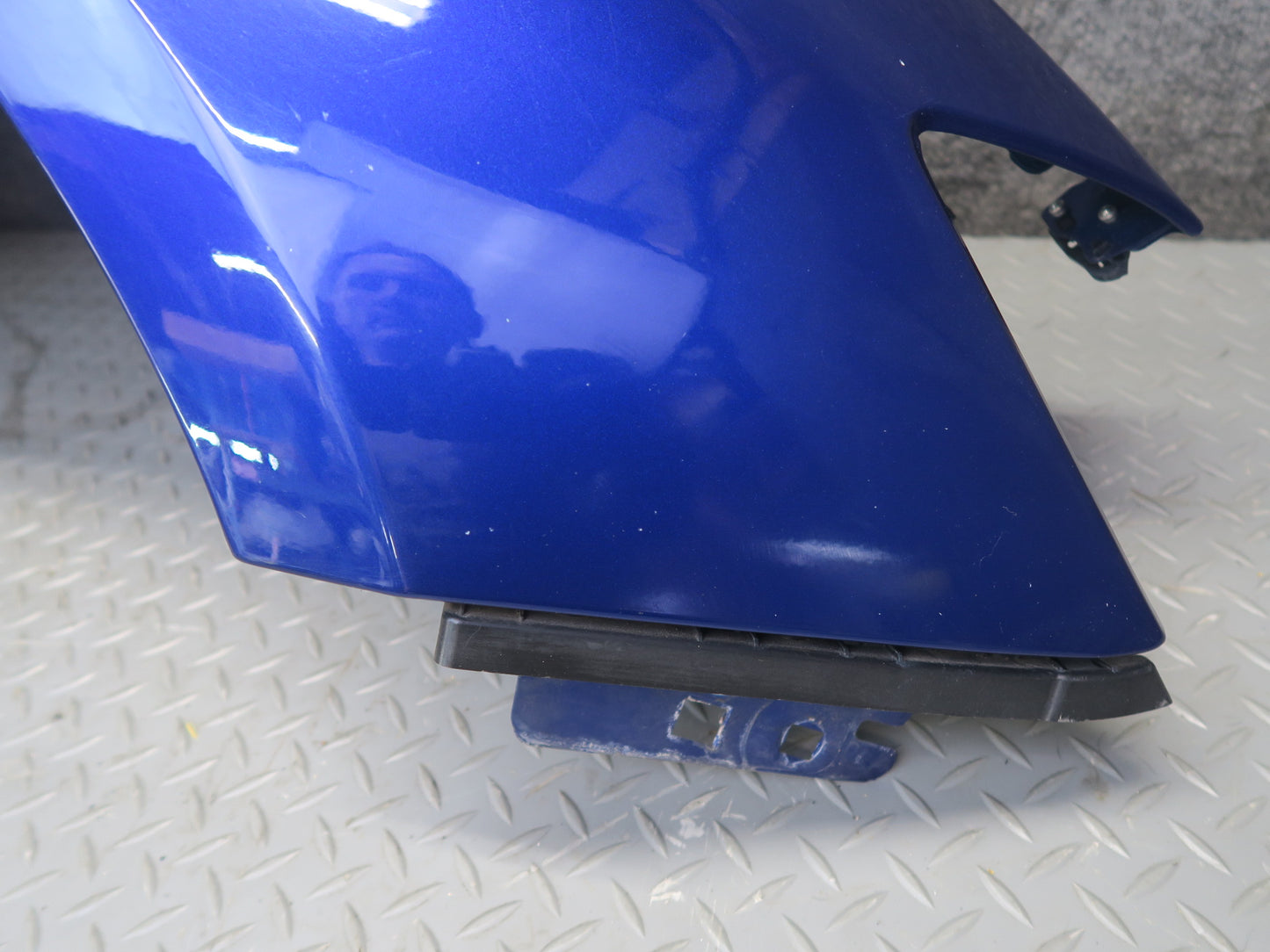 2014-2020 Maserati Ghibli M157 Front Right Pass Side Fender Sheel Cover Panel