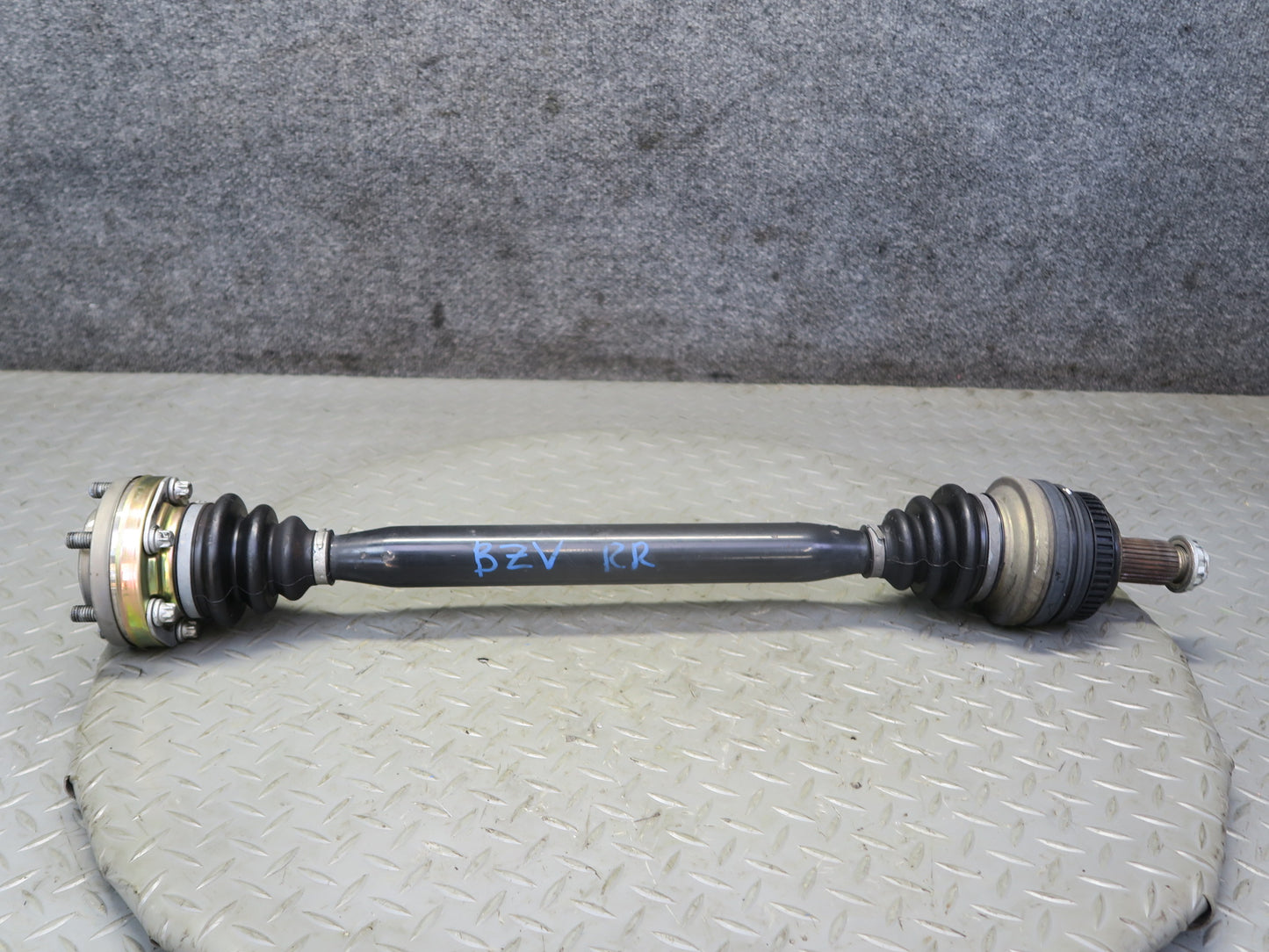 03-05 BMW E85 Z4 M/T Rear Right Suspension Axle Shaft 66K Miles 1229498 OEM