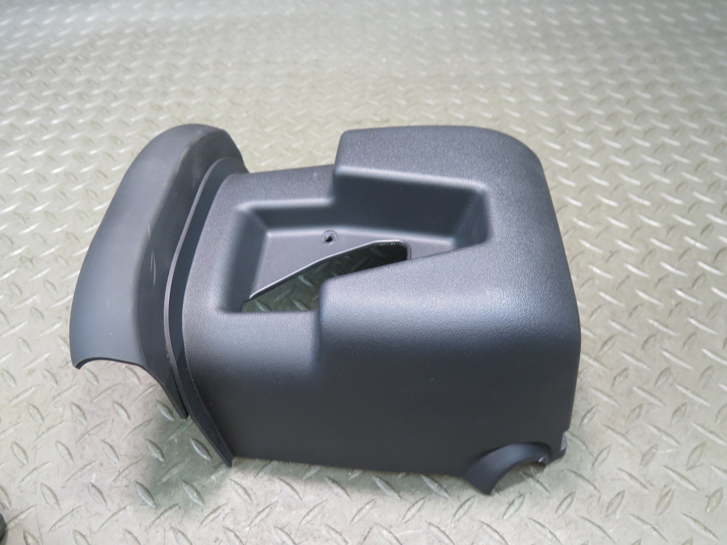 09-20 Nissan Z34 370Z M/T Lower Steering Column Trim Cover Black 48470-1EA0A OEM