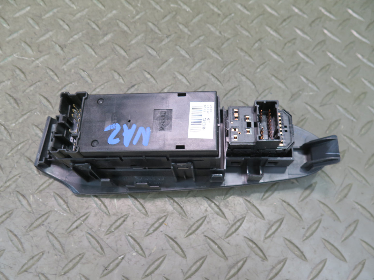 09-20 Nissan 370Z Coupe Left Door Master Power Window Mirror Switch w Trim OEM