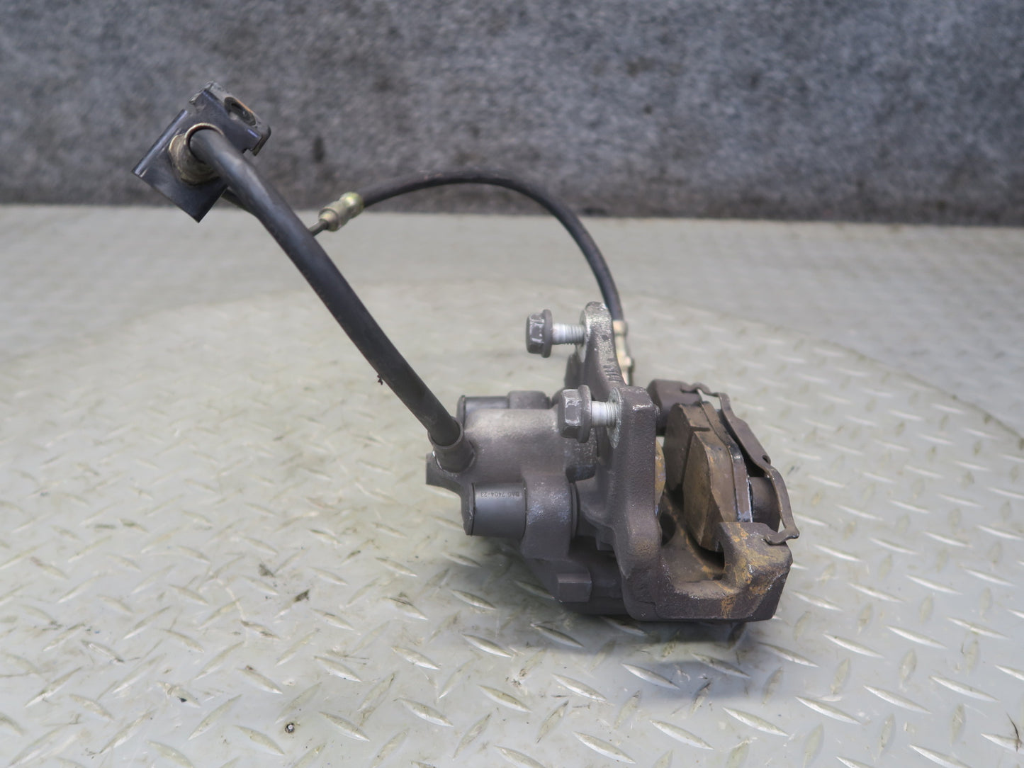 03-08 BMW E86 E85 Z4 3.0L RWD Set of 2 Rear Left & Right Brake Caliper 66K OEM