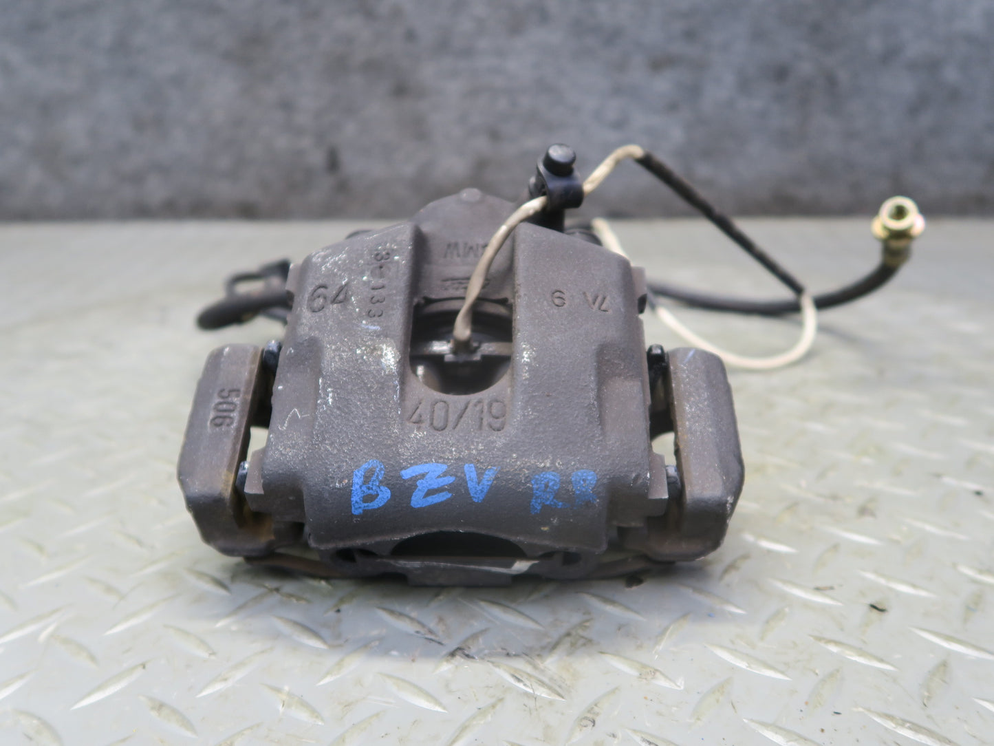 03-08 BMW E86 E85 Z4 3.0L RWD Set of 2 Rear Left & Right Brake Caliper 66K OEM