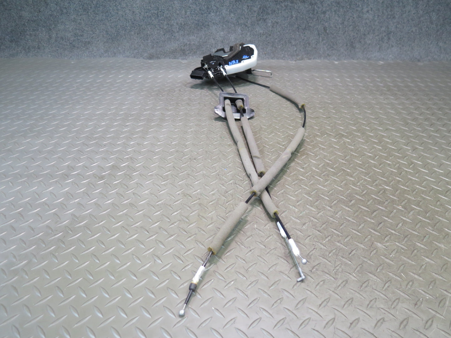 09-20 Nissan 370Z Z34 Front Left Driver Door Lock Latch Actuator OEM
