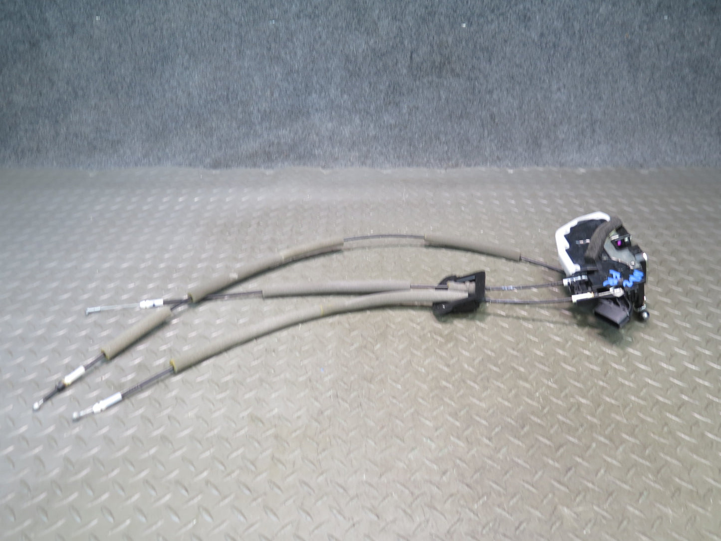 09-20 Nissan 370Z Z34 Front Right Passenger Door Lock Latch Actuator OEM