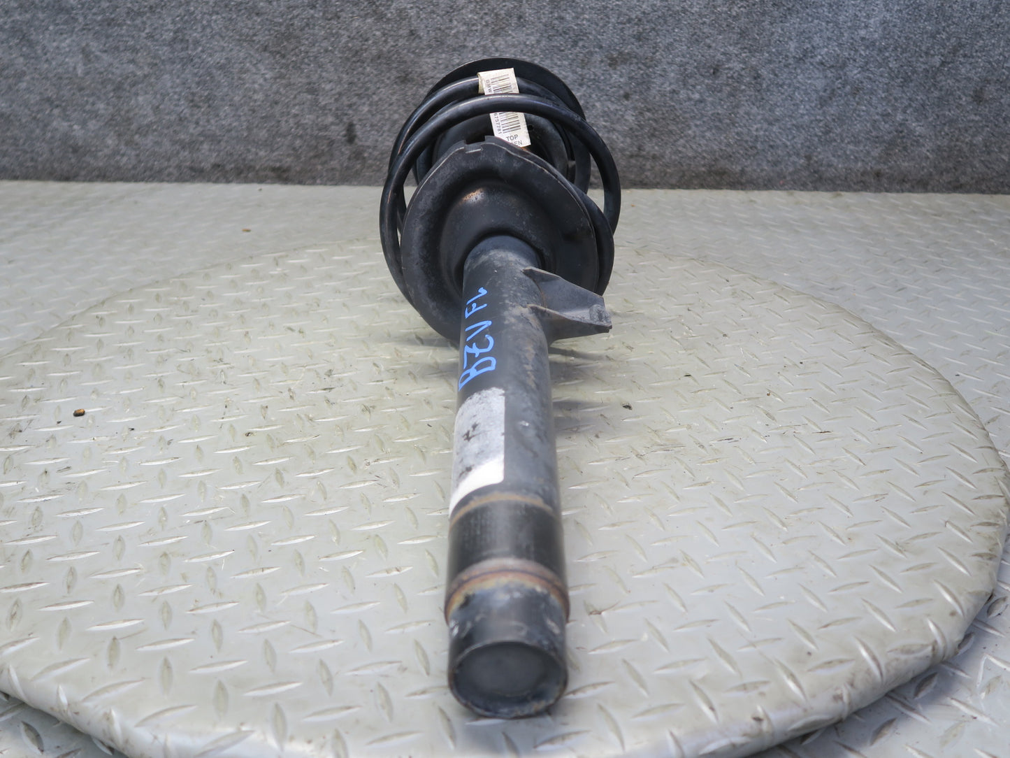 03-05 BMW E85 Z4 Set of 2 Front Left & Right Strut Shock Absorber 66K Miles OEM
