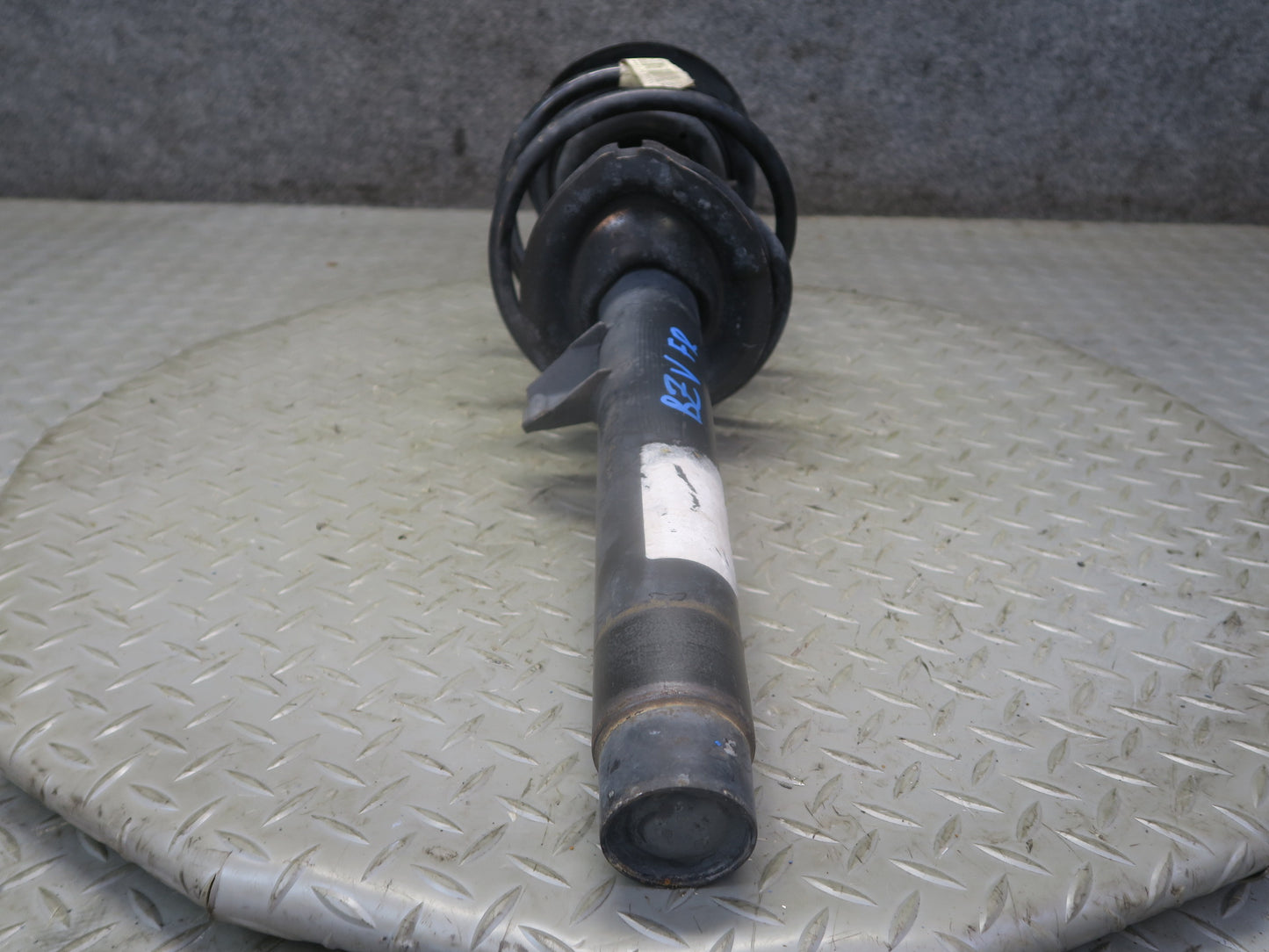 03-05 BMW E85 Z4 Set of 2 Front Left & Right Strut Shock Absorber 66K Miles OEM