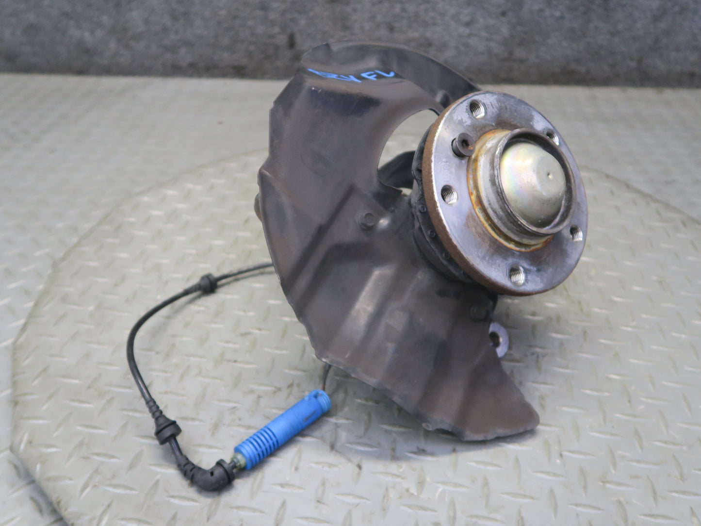03-08 BMW E85 Z4 RWD Front Left Spindle Knuckle Wheel Hub Bearing 66K Miles OEM
