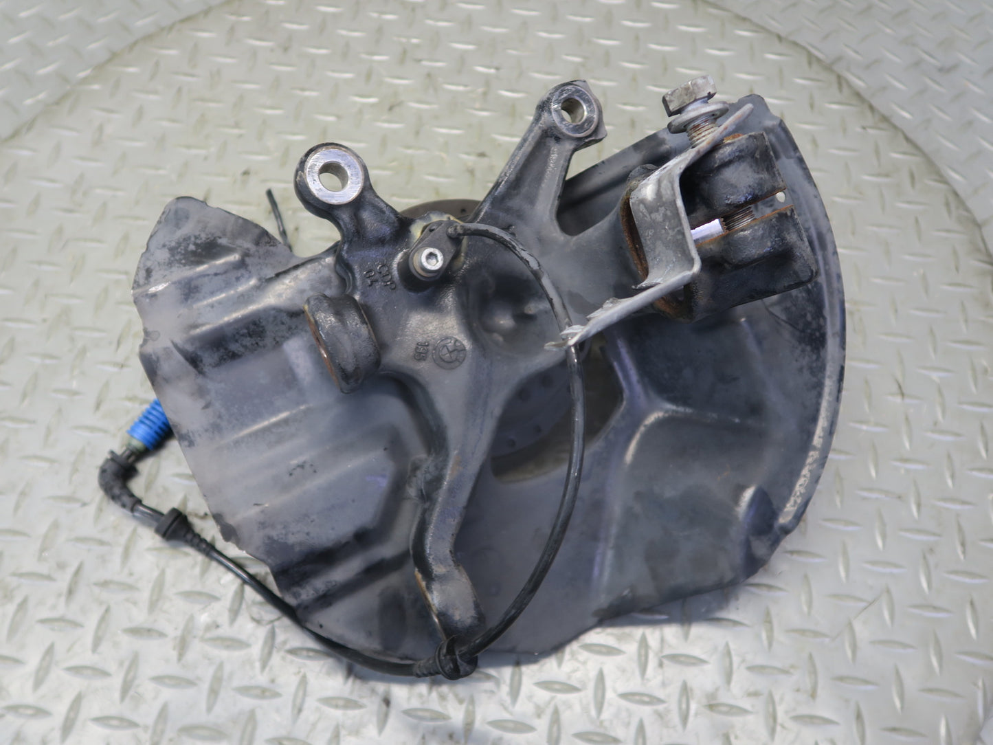 03-08 BMW E85 Z4 RWD Front Left Spindle Knuckle Wheel Hub Bearing 66K Miles OEM