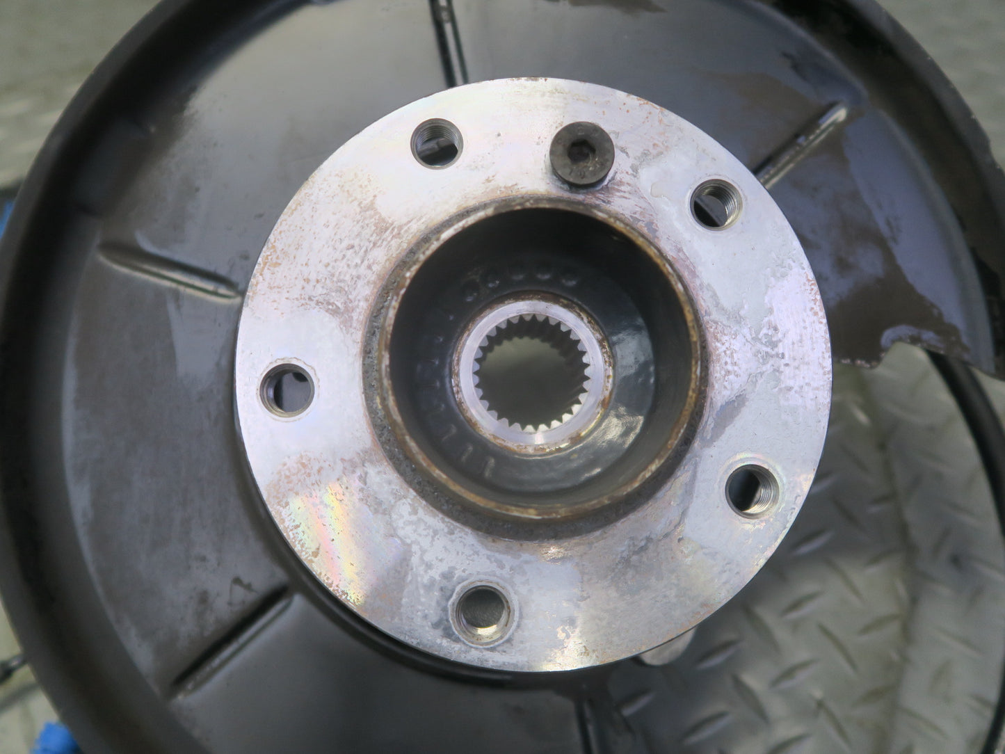 03-08 BMW E85 Z4 RWD Rear Right Spindle Knuckle Trailing Arm Hub Bearing 66K OEM