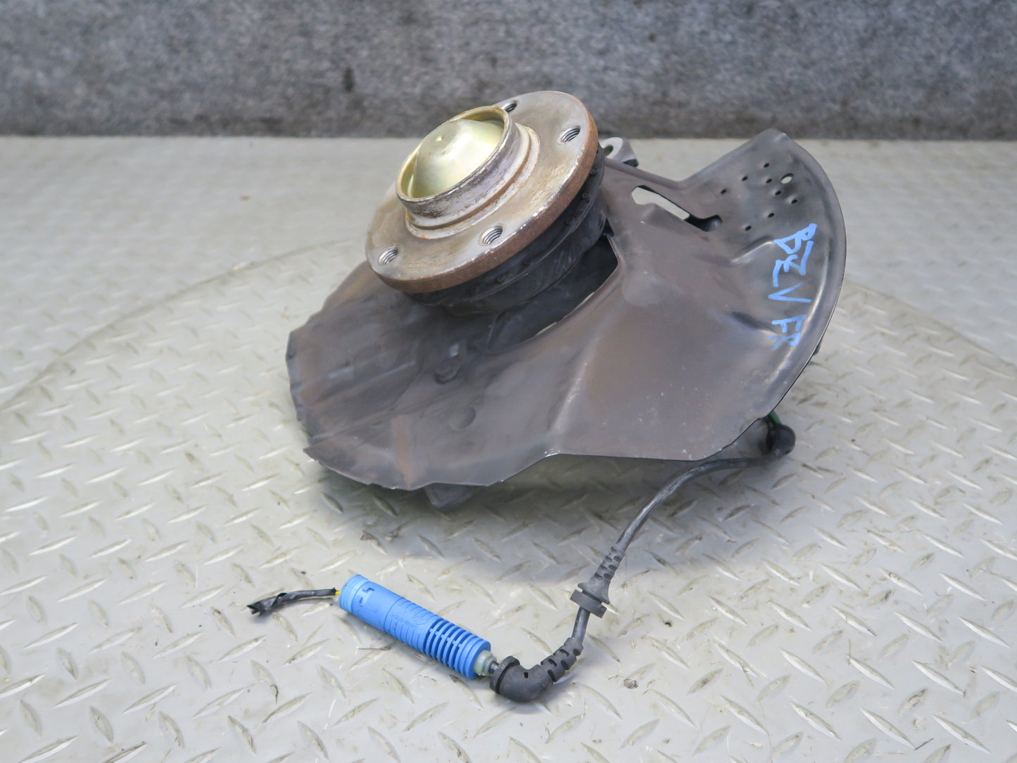 03-08 BMW E85 Z4 RWD Front Right Spindle Knuckle Wheel Hub Bearing 66K Miles OEM