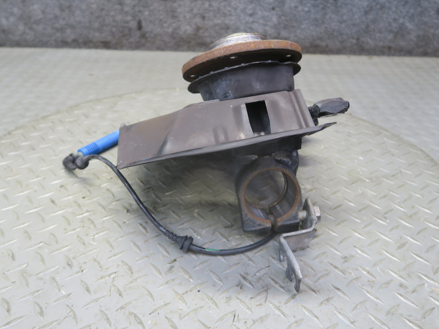 03-08 BMW E85 Z4 RWD Front Right Spindle Knuckle Wheel Hub Bearing 66K Miles OEM