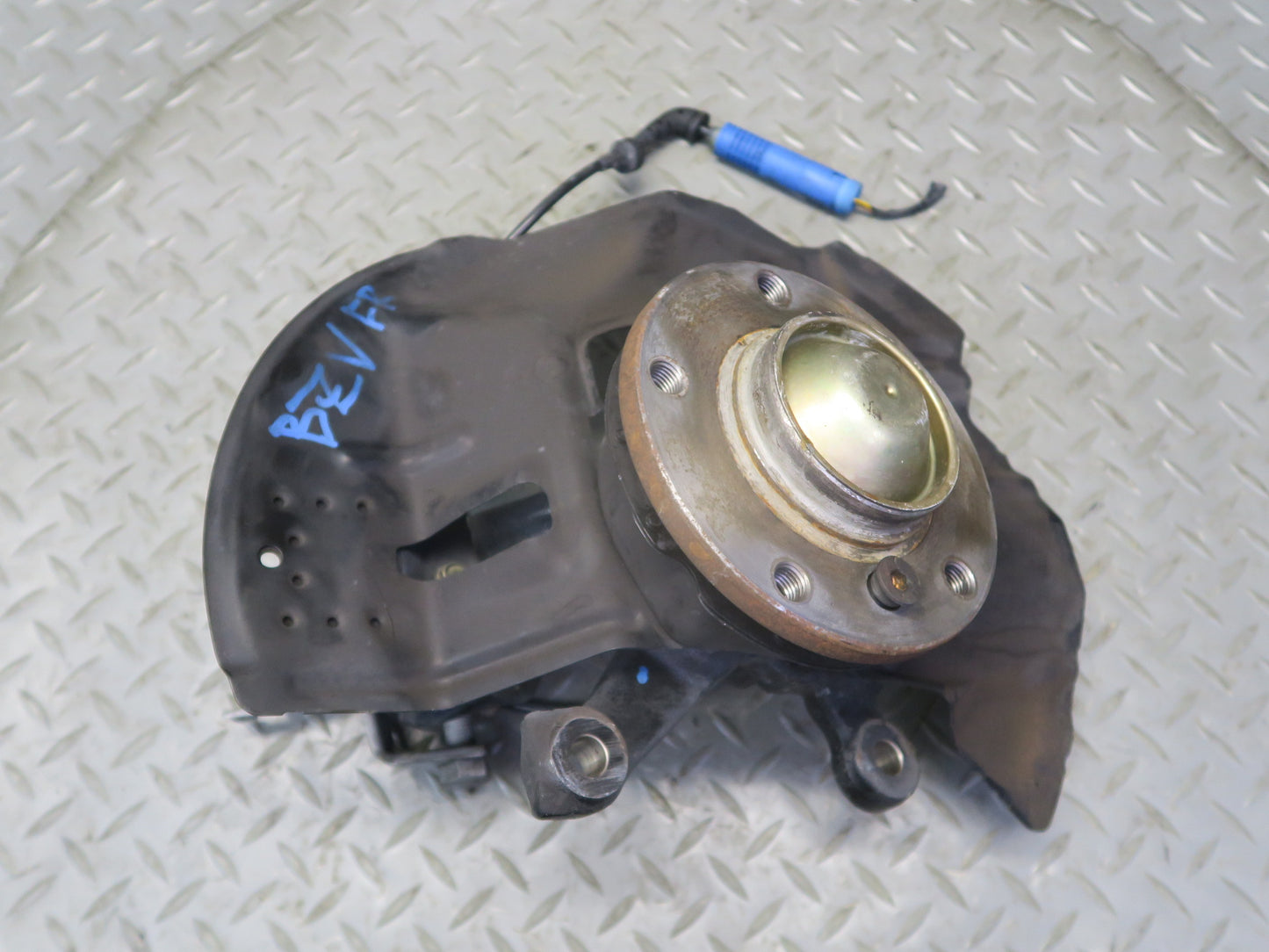 03-08 BMW E85 Z4 RWD Front Right Spindle Knuckle Wheel Hub Bearing 66K Miles OEM