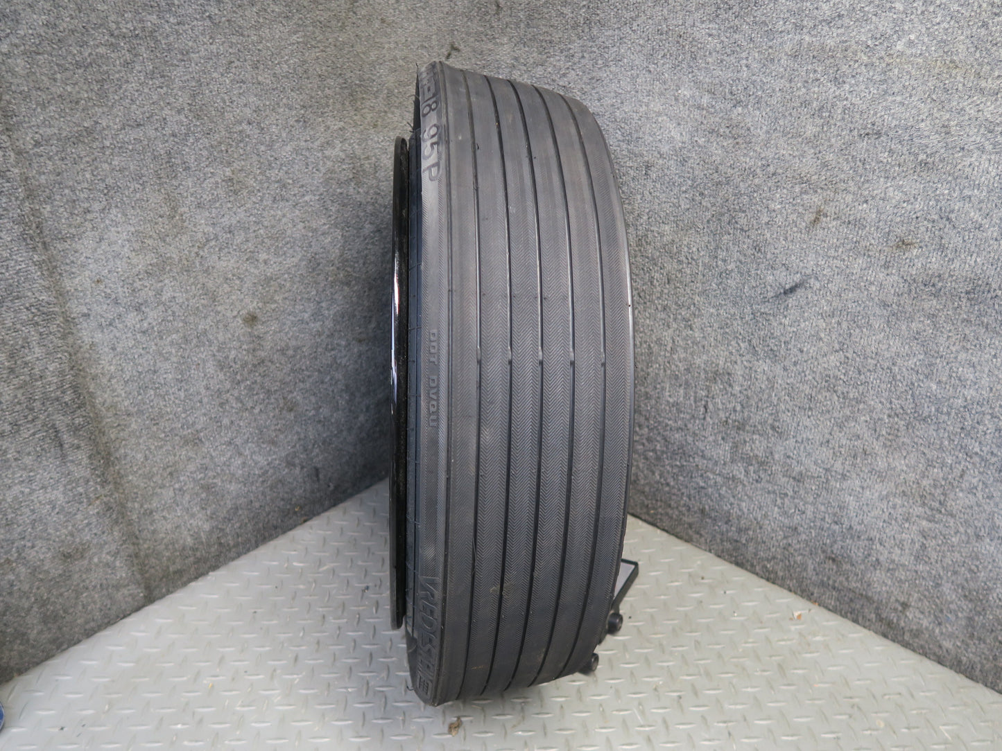 14-20 Maserati Ghibli M157 SQ4 Emergency Spare Tire R18 18" Wheel 18x6J 175/55