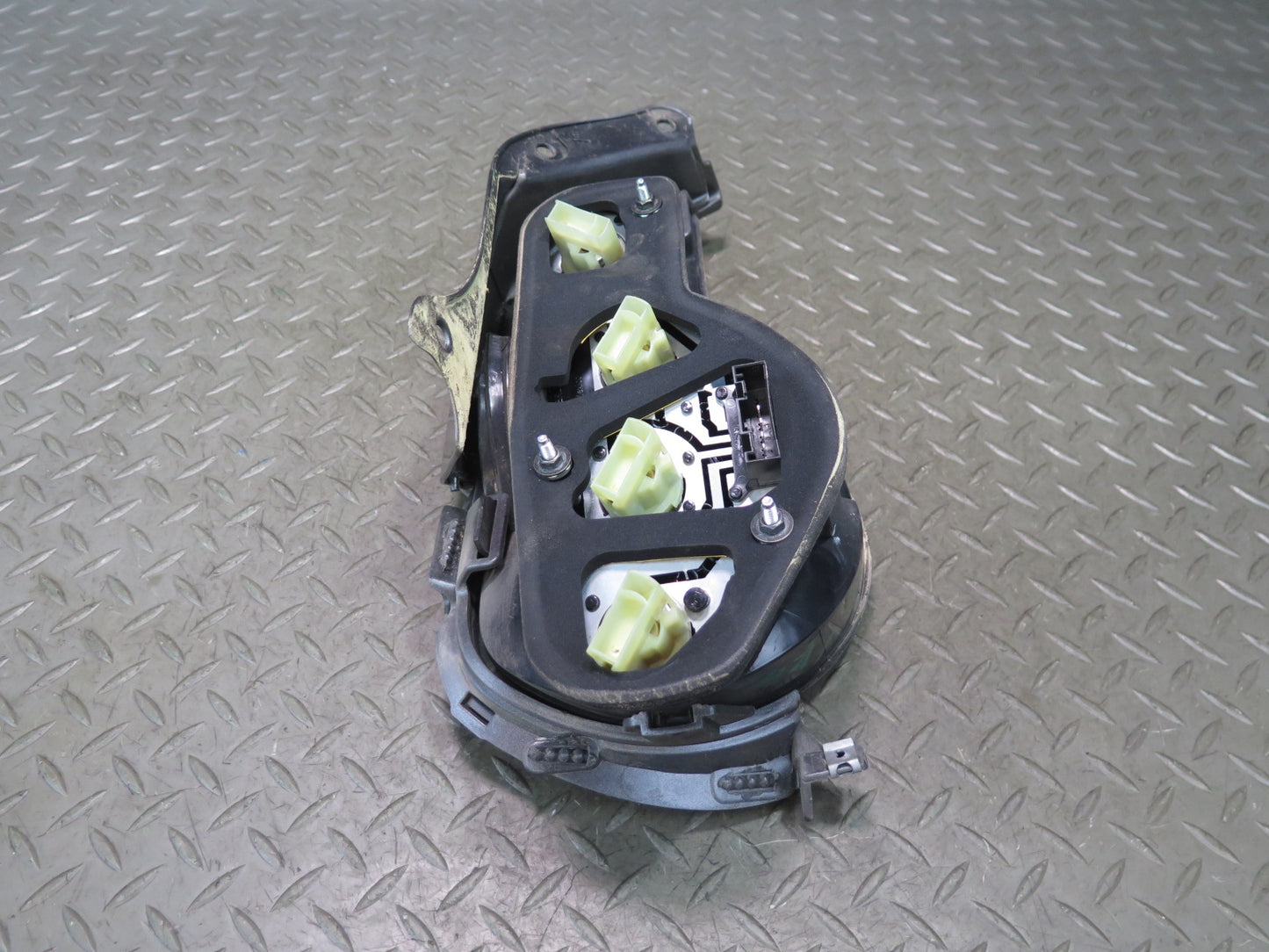 03-05 BMW E85 Z4 Rear Left & Right Tail Light Lamp w Molding Set 66K Miles OEM