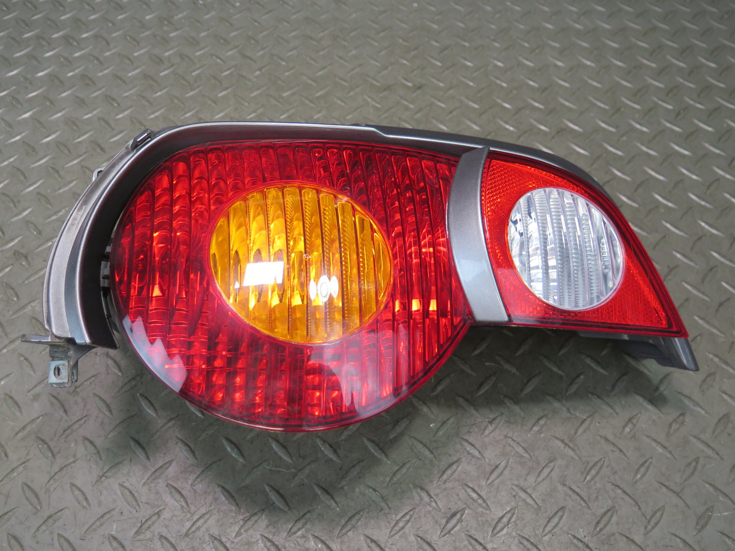 03-05 BMW E85 Z4 Rear Left & Right Tail Light Lamp w Molding Set 66K Miles OEM