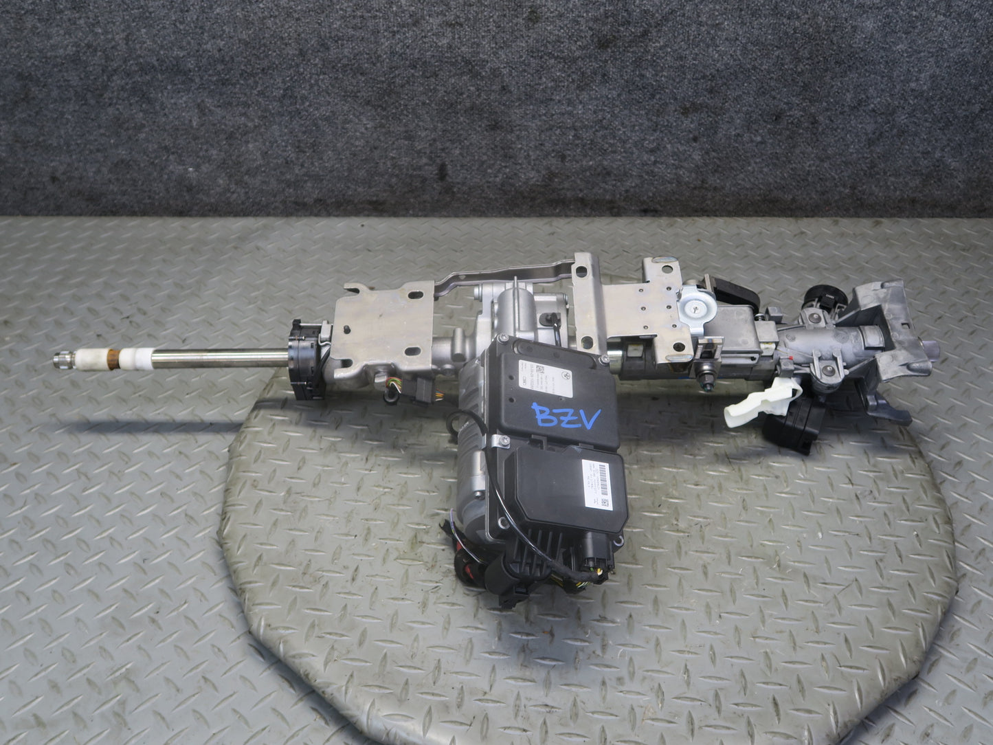 03-05 BMW E85 Z4 M/T Electric Power Steering Column w Motor Assy 66K Miles OEM