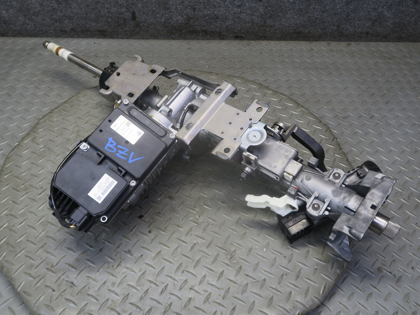 03-05 BMW E85 Z4 M/T Electric Power Steering Column w Motor Assy 66K Miles OEM