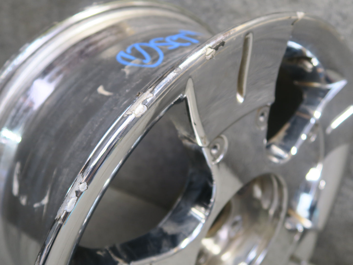 02-10 Lexus UZZ40L SC430 Factory R18 18" Chrome Wheel Rim 18x8JJ ET45 OEM