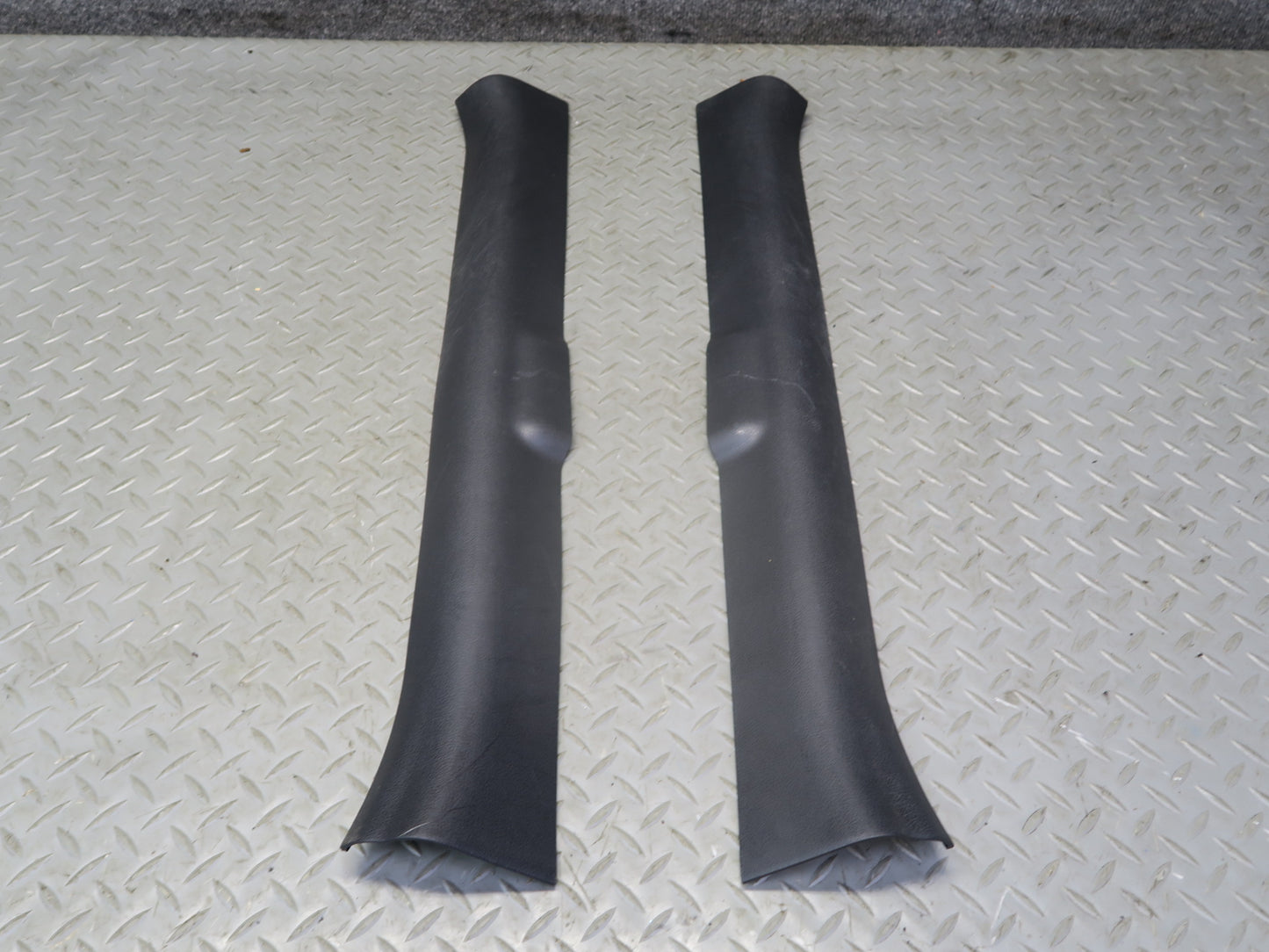 09-20 Nissan Z34 370Z Set of 2 Left & Right Door Sill Scuff Plate Trim Cover OEM