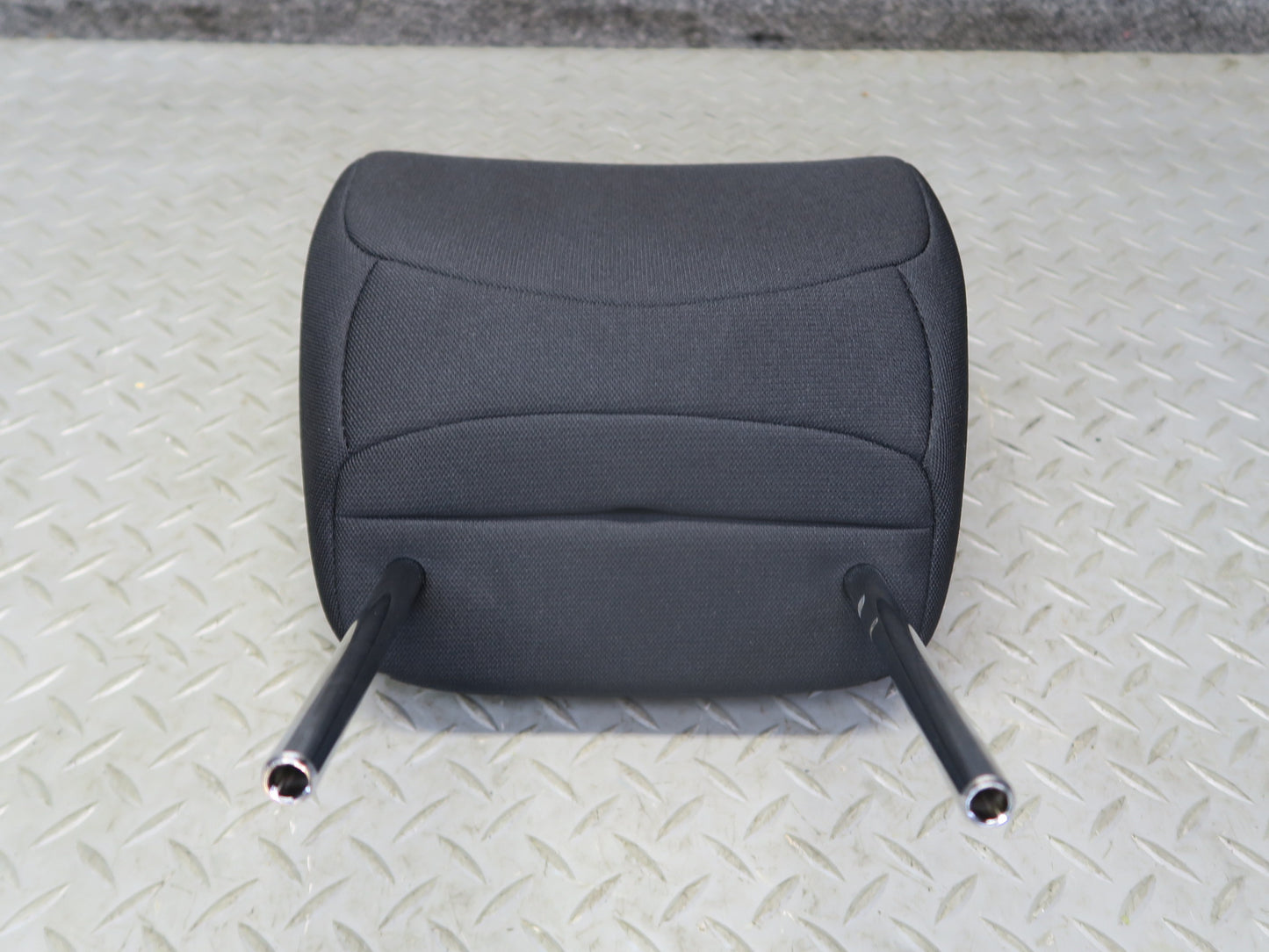 09-20 Nissan Z34 370Z Set of 2 Front Left & Right Seat Cloth Headrest OEM