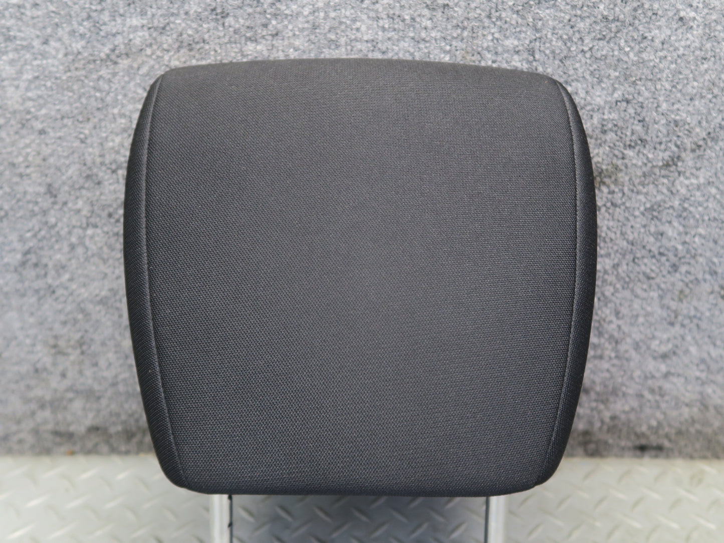 09-20 Nissan Z34 370Z Set of 2 Front Left & Right Seat Cloth Headrest OEM