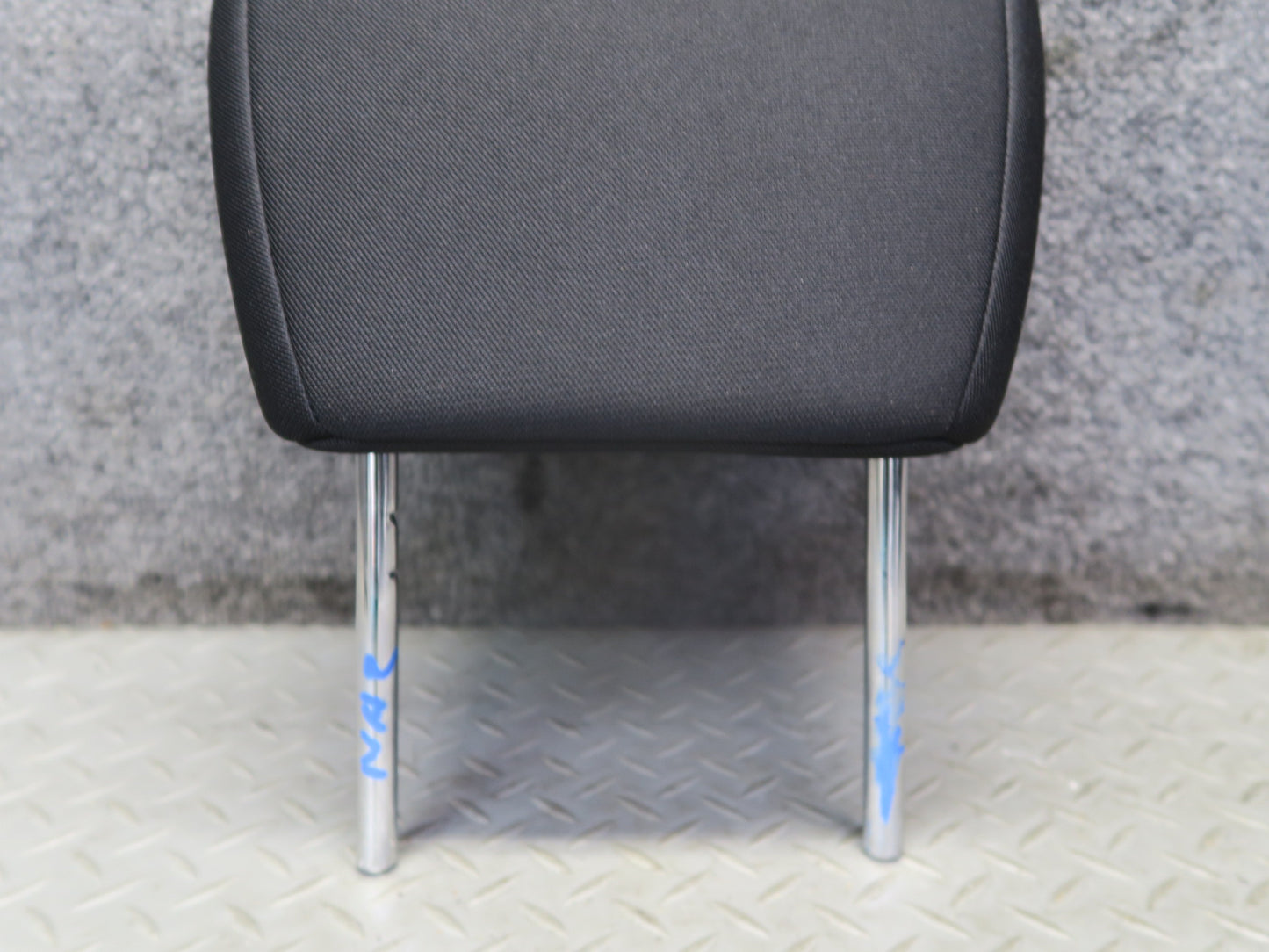 09-20 Nissan Z34 370Z Set of 2 Front Left & Right Seat Cloth Headrest OEM