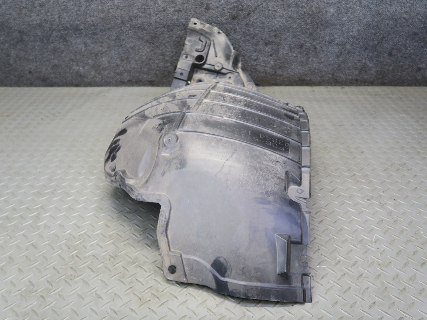 09-20 Nissan Z34 370Z Set of 2 Front Right Fender Splash Shield Guard OEM