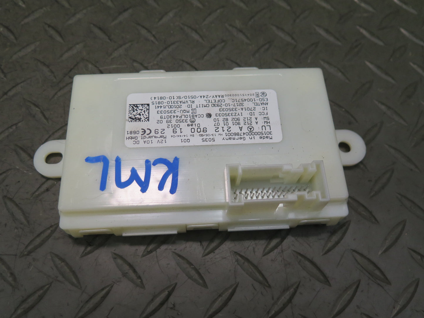12-15 Mercedes W166 Ml-class Keyless GO Entry Control Module 2129001929 OEM