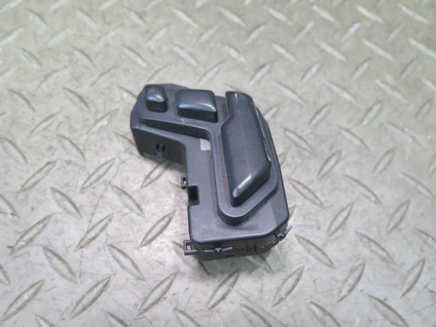 12-15 Mercedes W166 Ml-class Front Right Seat Adjustment Control Switch OEM