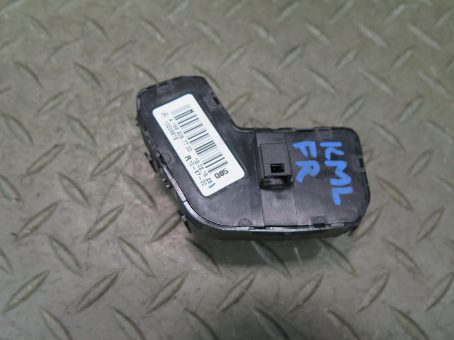 12-15 Mercedes W166 Ml-class Front Right Seat Adjustment Control Switch OEM