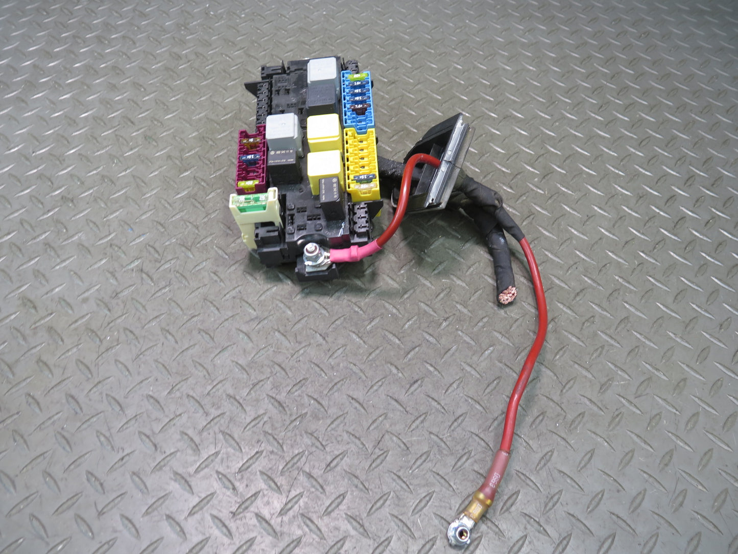 12-15 Mercedes W166 Ml-class Fuse Relay Box Module 1669063801 OEM