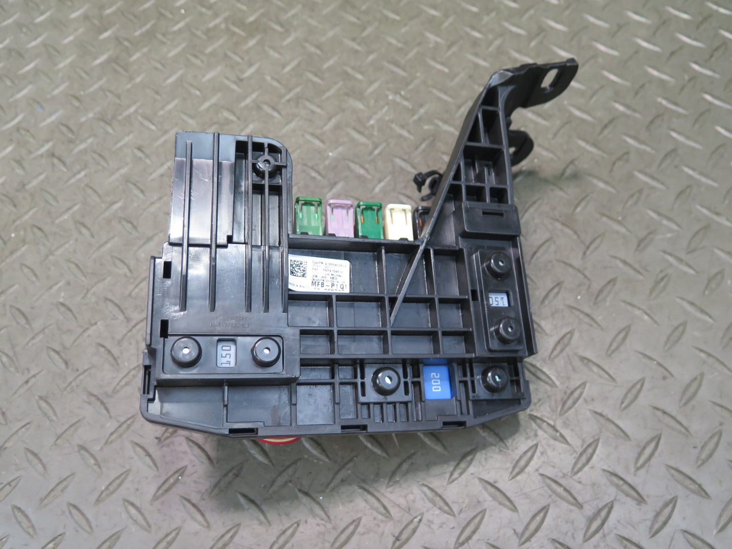 12-15 Mercedes W166 Ml-class Fuse Relay Junction Box Block 1665403612 OEM