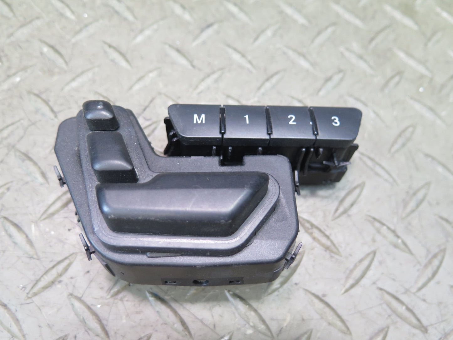 12-15 Mercedes W166 ML350 Front Left Seat Adjustment Memory Control Switch OEM