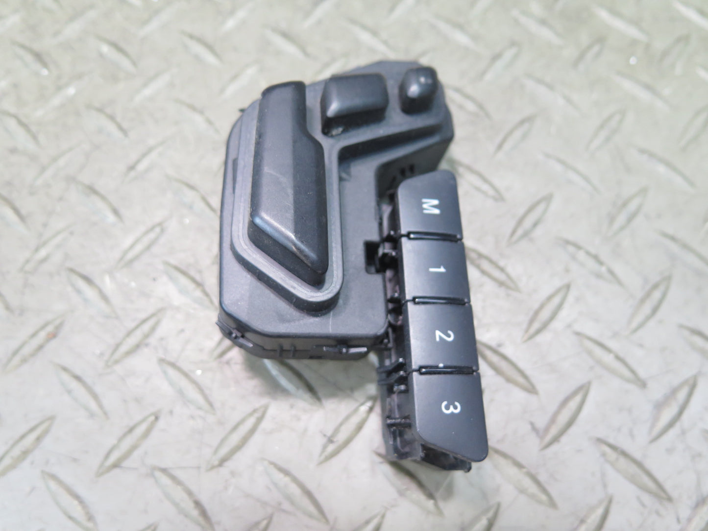 12-15 Mercedes W166 ML350 Front Left Seat Adjustment Memory Control Switch OEM