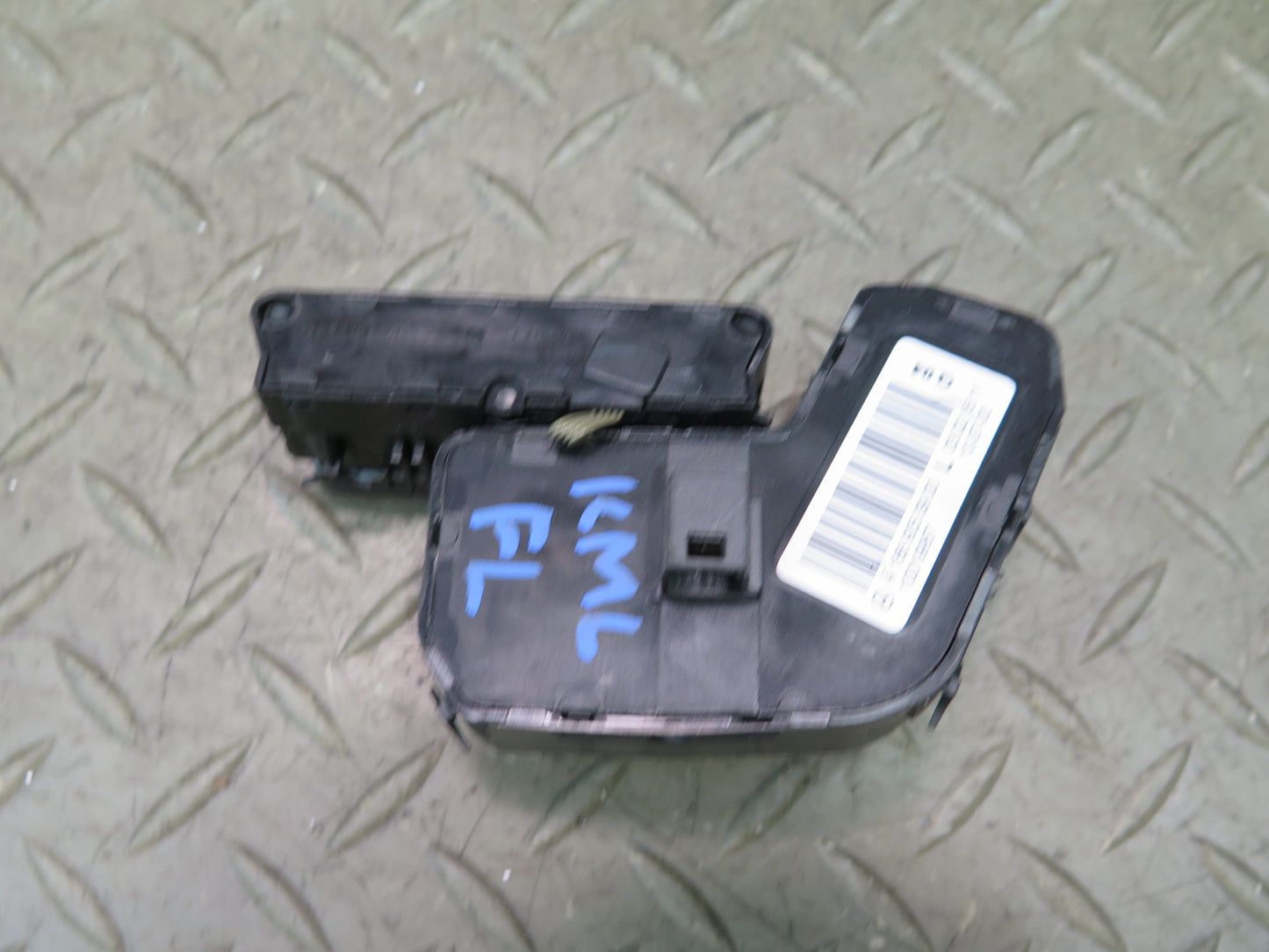 12-15 Mercedes W166 ML350 Front Left Seat Adjustment Memory Control Switch OEM