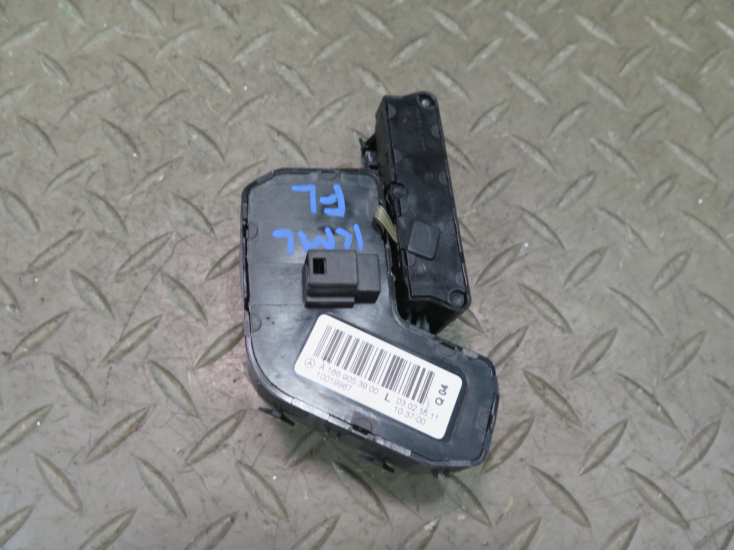 12-15 Mercedes W166 ML350 Front Left Seat Adjustment Memory Control Switch OEM