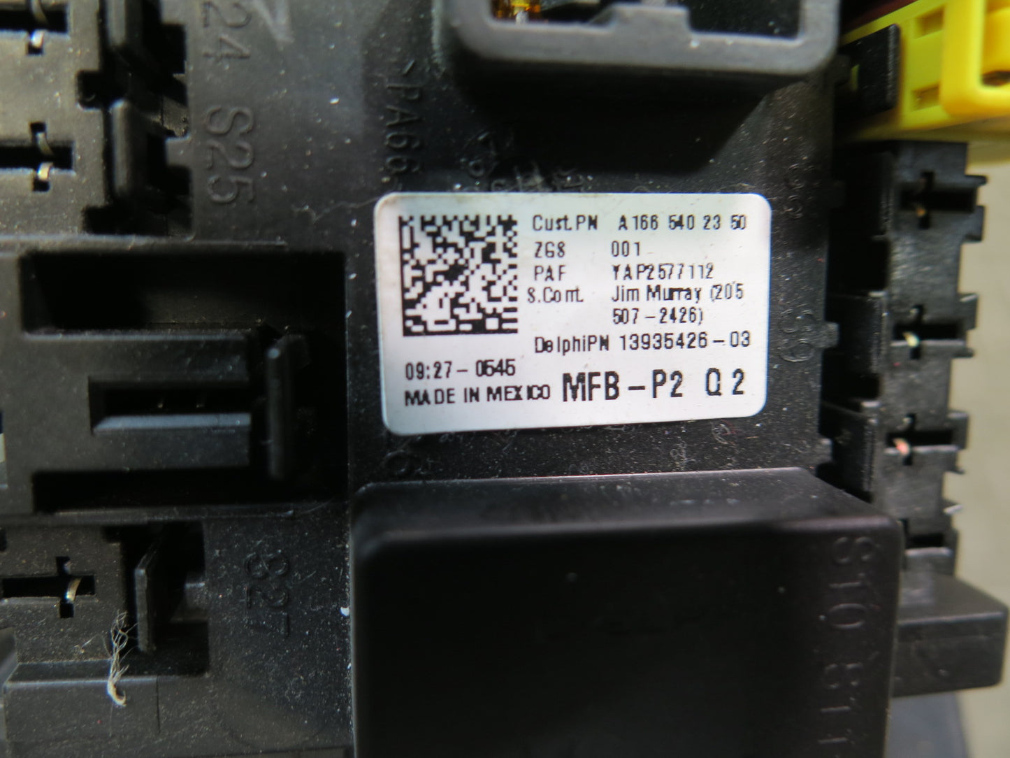 12-15 Mercedes W166 Ml-class Fuse Relay Junction Box Block 1665402350 OEM