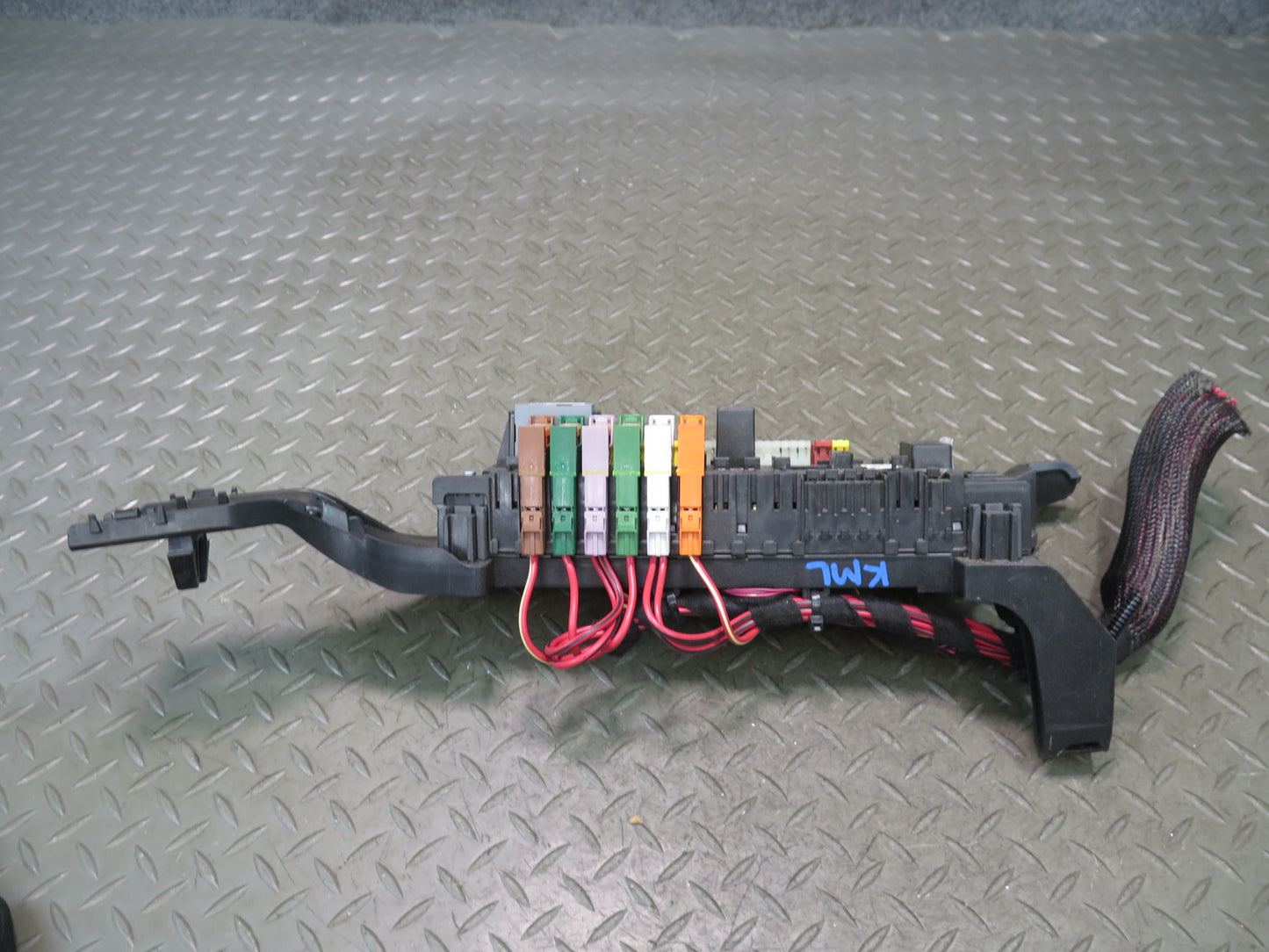 12-15 Mercedes W166 Ml-class Fuse Relay Junction Box Block 1665402350 OEM