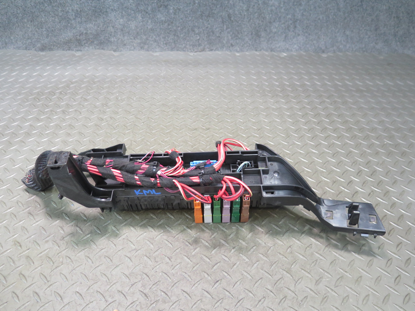 12-15 Mercedes W166 Ml-class Fuse Relay Junction Box Block 1665402350 OEM