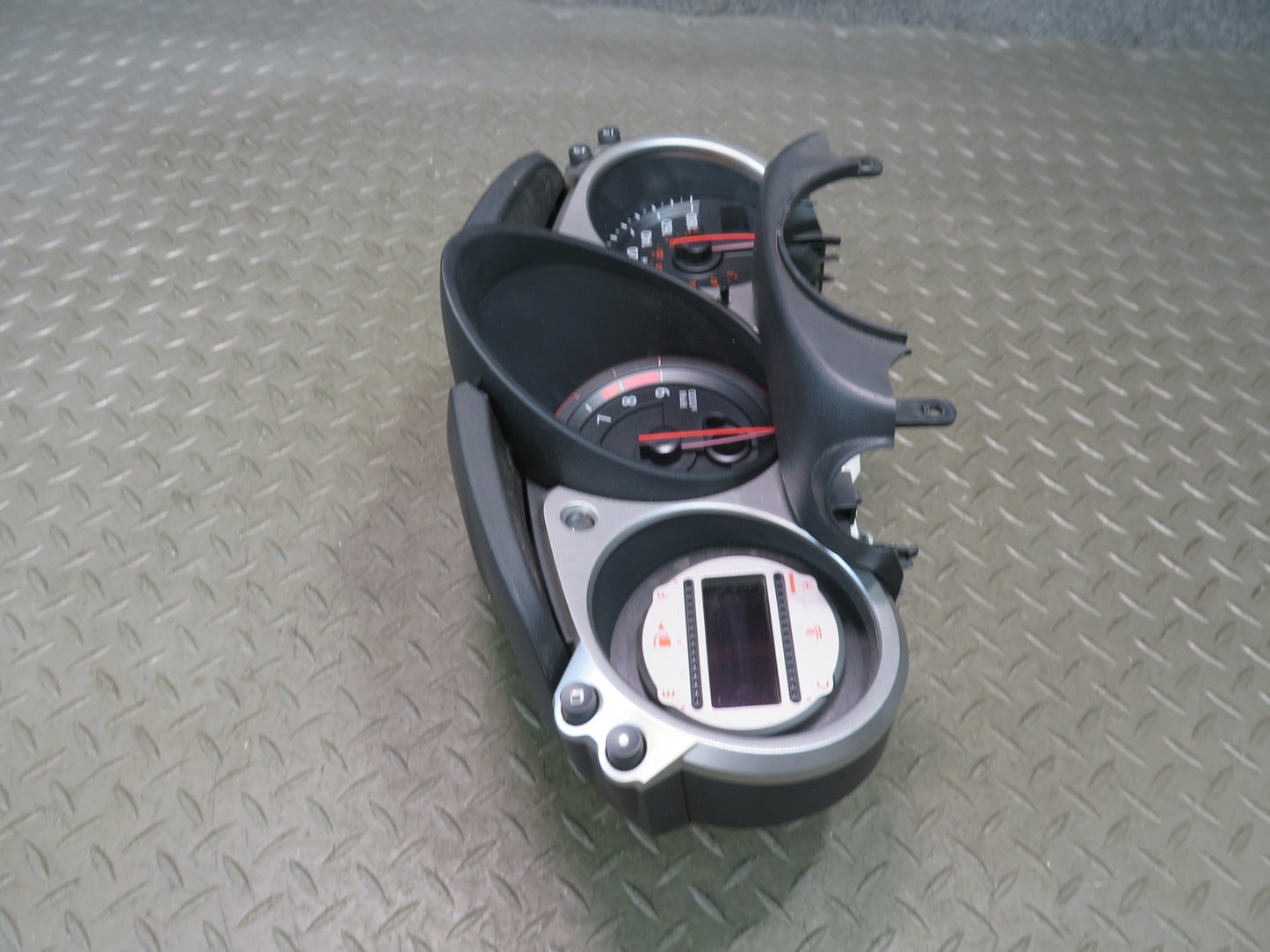 11-12 Nissan Z34 370Z M/T Instrument Cluster Gauge Speedometer OEM