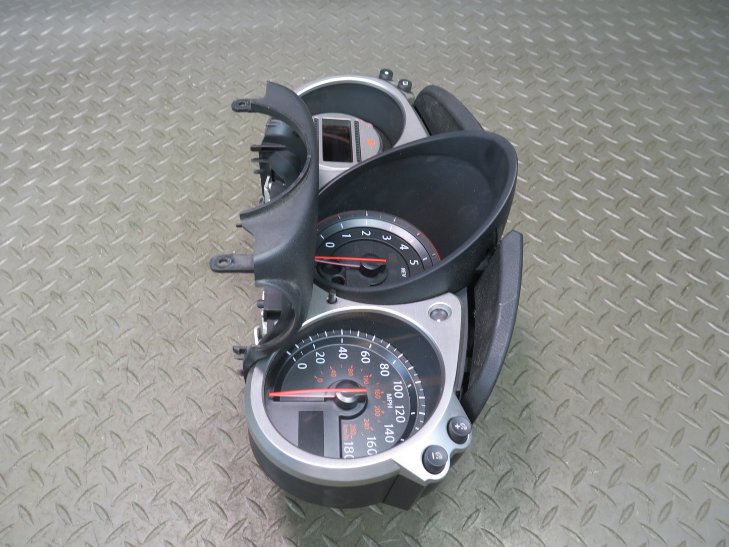 11-12 Nissan Z34 370Z M/T Instrument Cluster Gauge Speedometer OEM