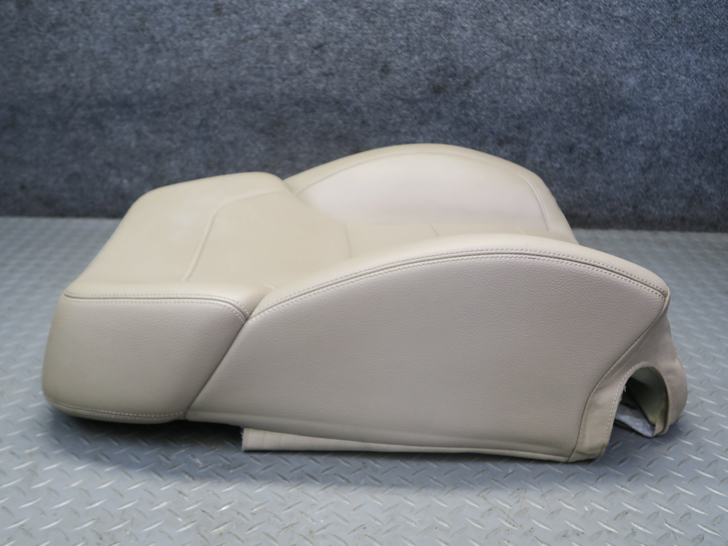 12-15 Mercedes W166 Ml-class Front Left Seat Upper Backrest Cushion Beige OEM