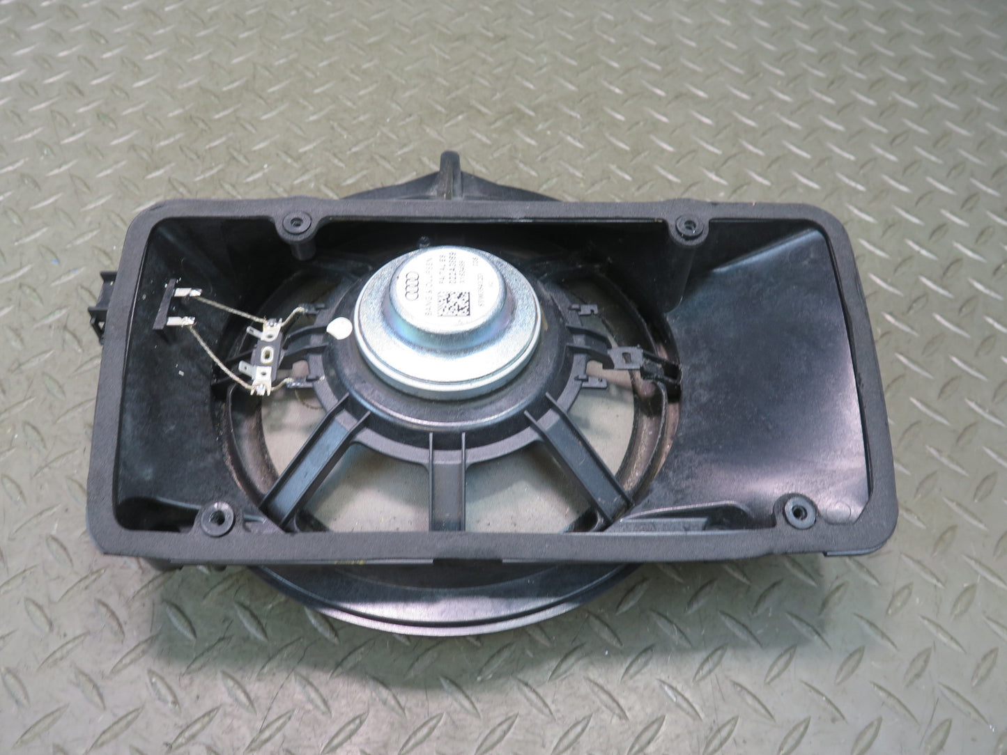 08-16 Audi S5 B8 Coupe Bang & Olufsen Rear Deck Speaker Woofer 8T0035412D OEM