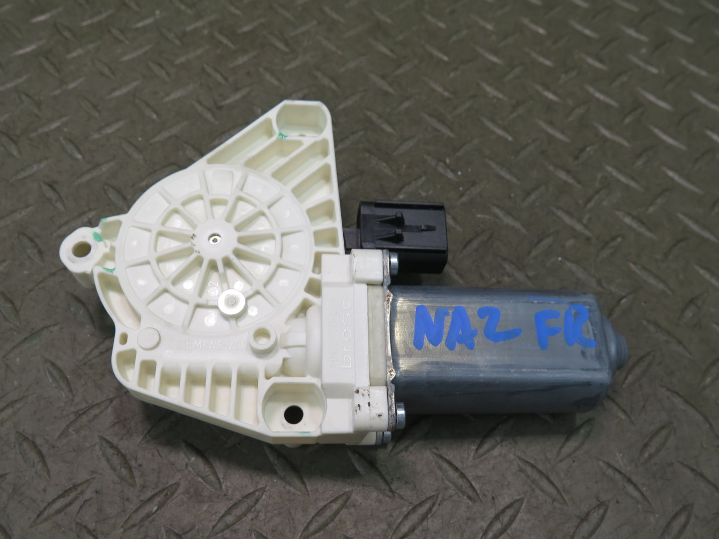 09-20 Nissan 370Z Z34 Front Right Door Window Regulator Motor OEM