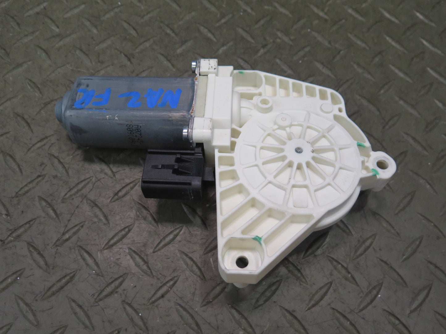 09-20 Nissan 370Z Z34 Front Right Door Window Regulator Motor OEM
